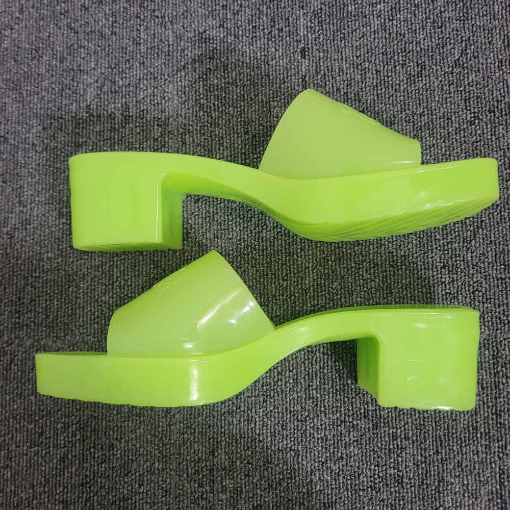 Barbie Size 9 Platform Jelly Sandals Womens Neon Green Block Heel Slides Logo